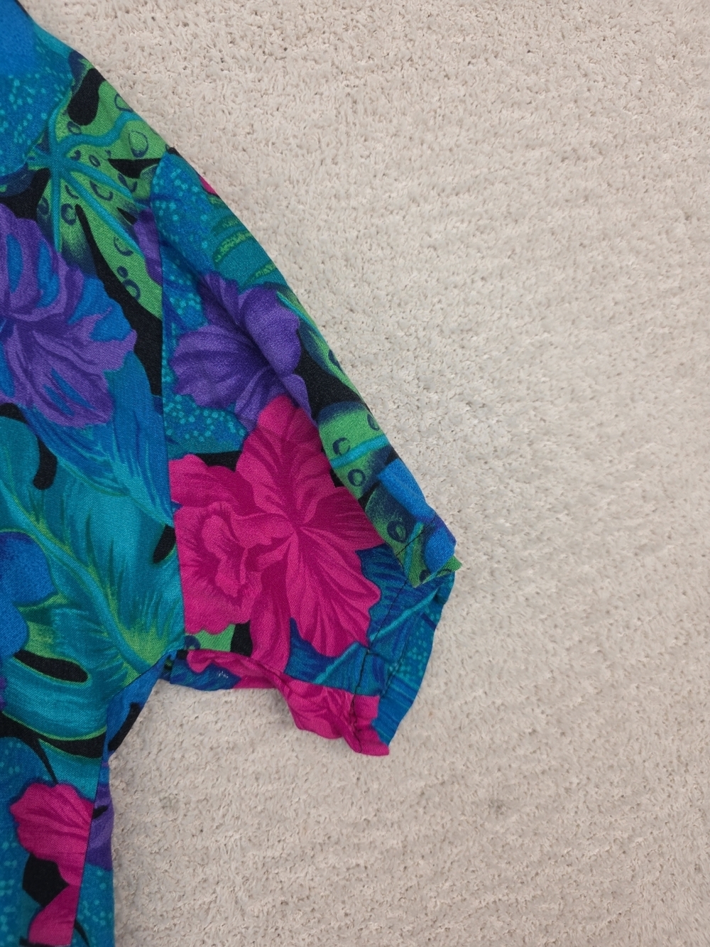 Vintage Michele Leslie of California Tropical Floral Aloha Button Down Shirt - Picture 7 of 13